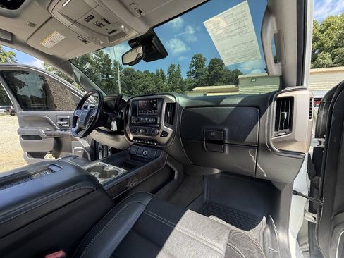 Used 2016 GMC Sierra 3500 Denali w/ Duramax Plus Package AWD/4WD image 30