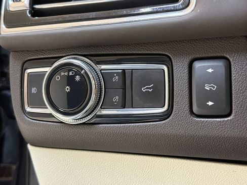 Used 2021 Lincoln Navigator Black Label image 18