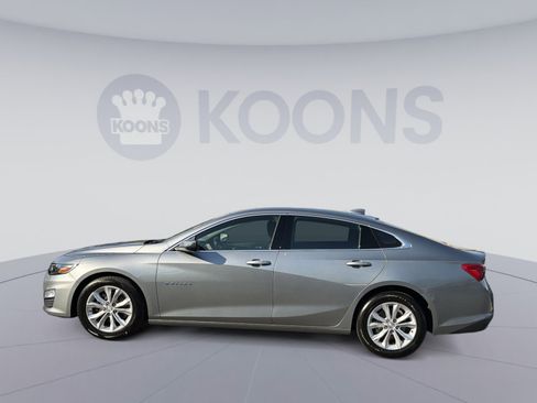 Used 2024 Chevrolet Malibu LT FWD image 2