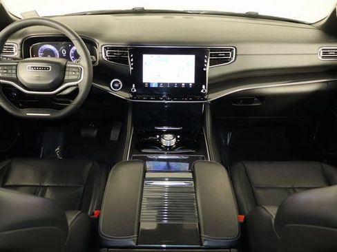 Used 2022 Jeep Wagoneer Series I image 14