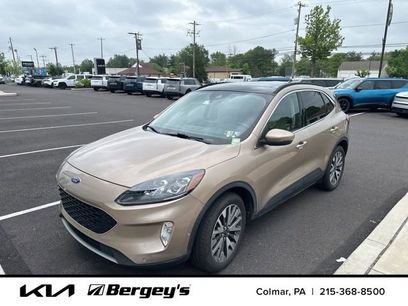 Used 2020 Ford Escape Titanium w/ Titanium Premium Package 2.0