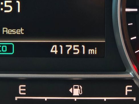 Used 2023 Kia Sorento EX image 42