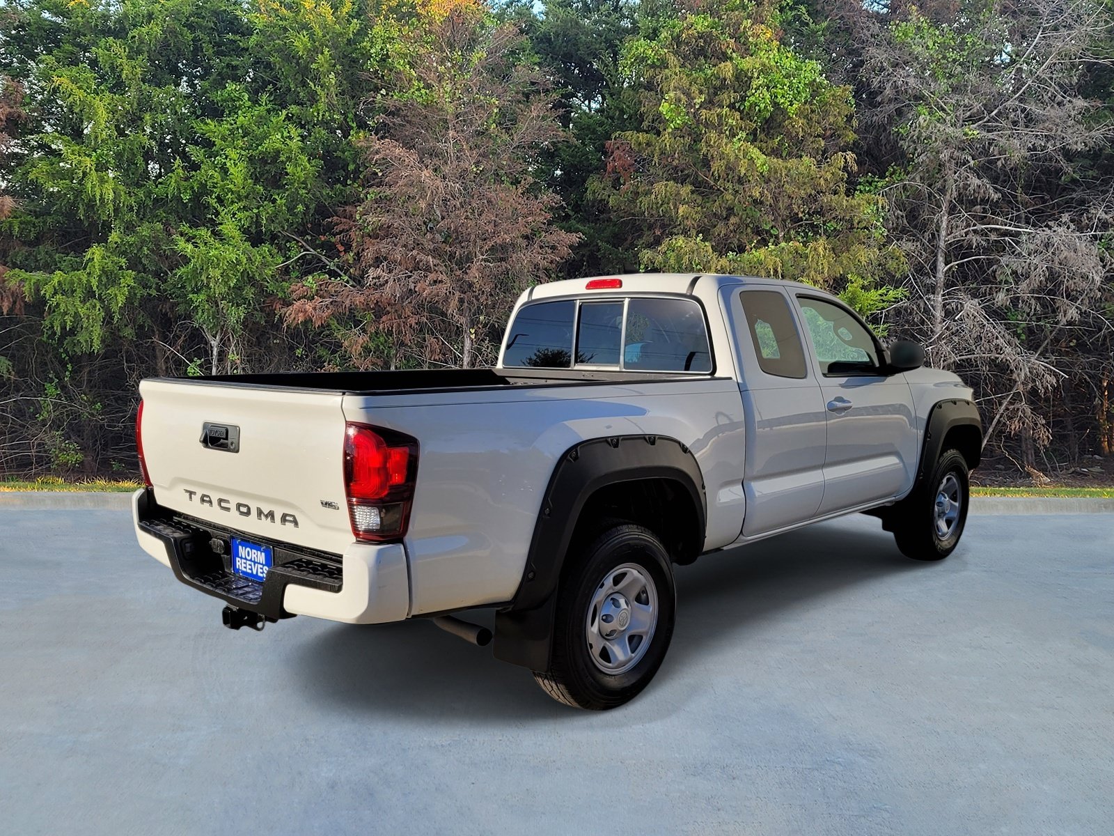 Used 2020 Toyota Tacoma SR RWD image 17
