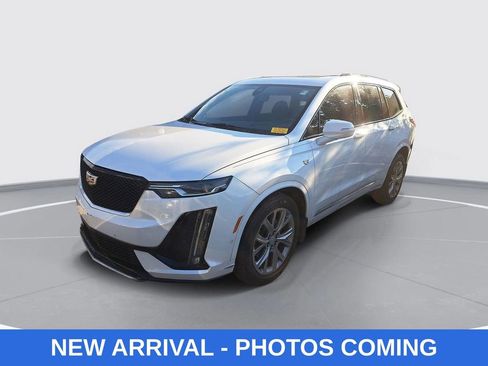 Used 2020 Cadillac XT6 Sport image 1