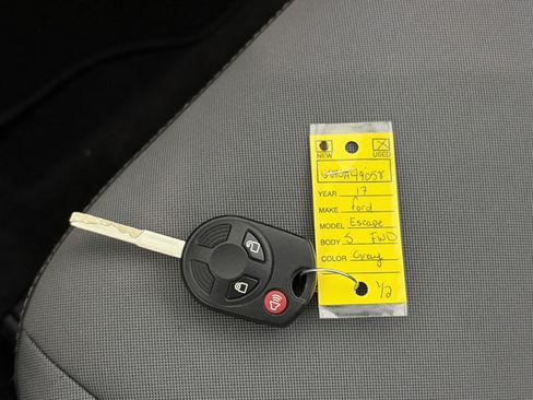 Used 2017 Ford Escape S FWD image 32