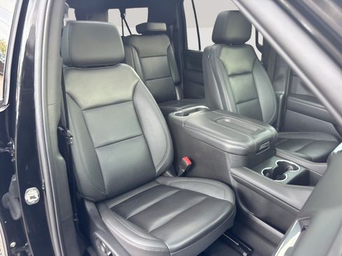 Used 2023 Chevrolet Suburban Z71 AWD/4WD image 28