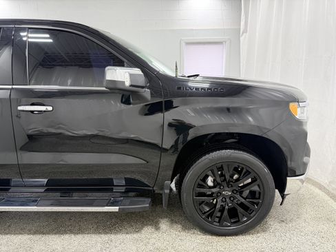 Used 2023 Chevrolet Silverado 1500 LTZ w/ LTZ Premium Package image 7