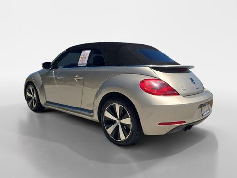 Used 2016 Volkswagen Beetle 1.8T SE FWD image 5