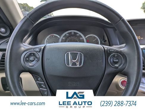 Used 2015 Honda Accord EX-L image 24