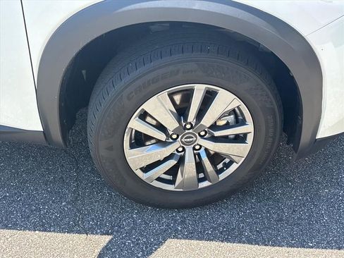 Used 2025 Nissan Pathfinder SV AWD/4WD image 7