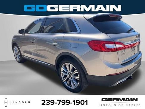 Used 2018 Lincoln MKX Reserve w/ Driver Assistance Package image 5