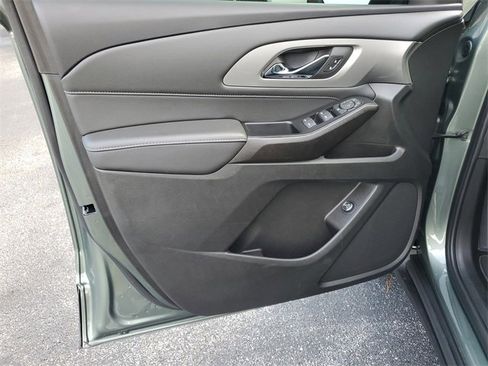 Certified 2023 Chevrolet Traverse LT image 22