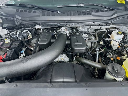 Used 2021 Ford F250 XL w/ Power Equipment Group image 32