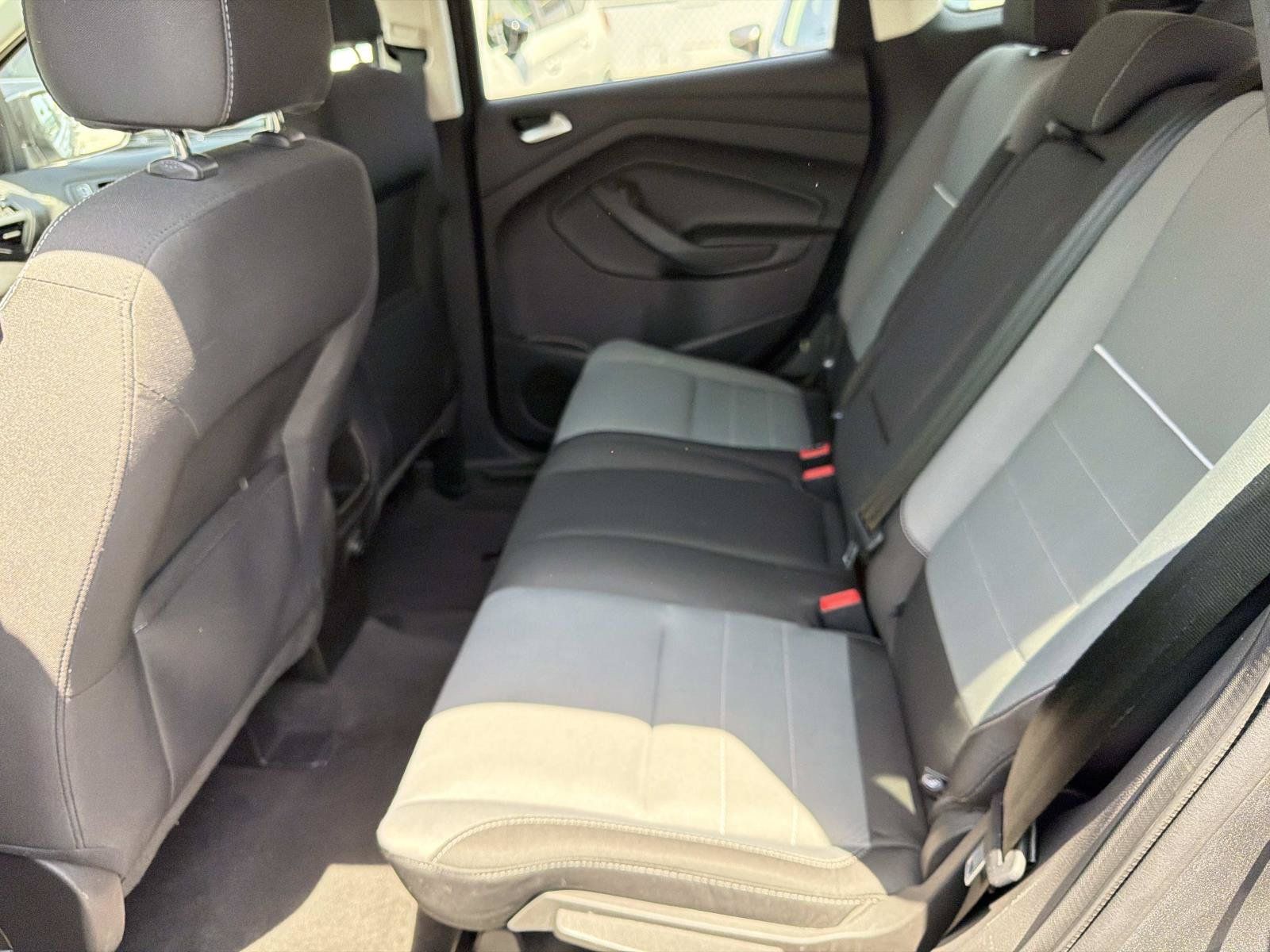 Used 2014 Ford Escape SE FWD image 12