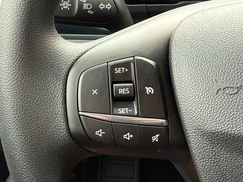 New 2025 Ford Maverick XLT image 11