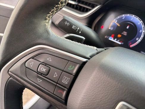 Used 2022 Jeep Grand Cherokee L Limited image 25