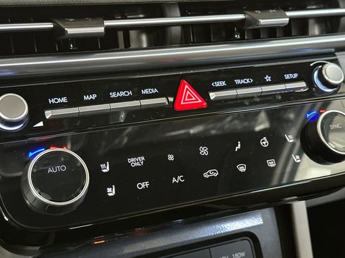 New 2026 Hyundai Tucson Limited AWD/4WD image 21