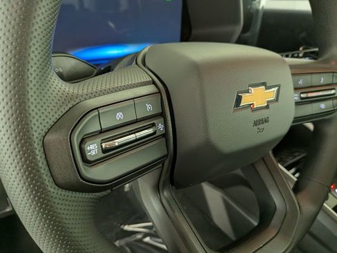 New 2026 Chevrolet Colorado W/T w/ WT Custom Package AWD/4WD image 16
