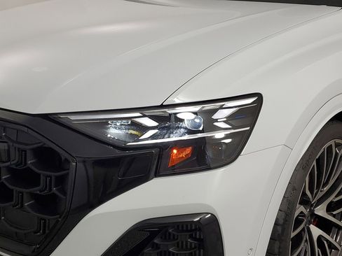 Certified 2024 Audi SQ8 Prestige image 16