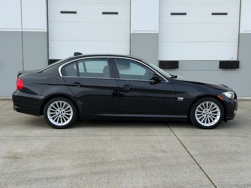 Used 2011 BMW 335i xDrive 335i xDrive Sedan 4D image 6
