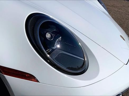 Used 2020 Porsche 911 Carrera S RWD image 28