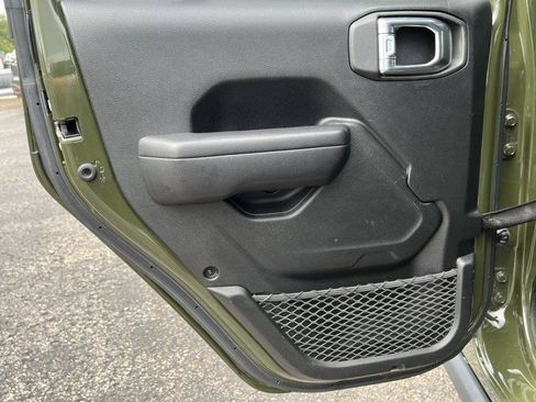 Used 2021 Jeep Wrangler Unlimited Sport AWD/4WD image 31