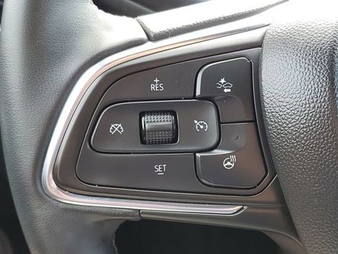 Used 2024 Buick Envista Sport Touring w/ Convenience I Package FWD image 16