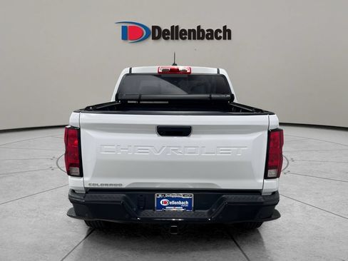 Used 2024 Chevrolet Colorado Trail Boss w/ Technology Package AWD/4WD image 4