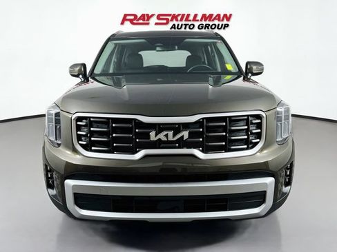 Used 2025 Kia Telluride S FWD image 2
