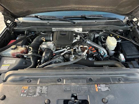 Used 2015 GMC Sierra 2500 SLE w/ Suspension Package, Off-Road image 46