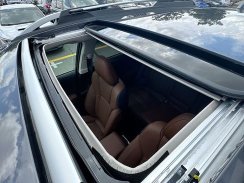 Used 2025 Subaru Outback Touring XT image 28