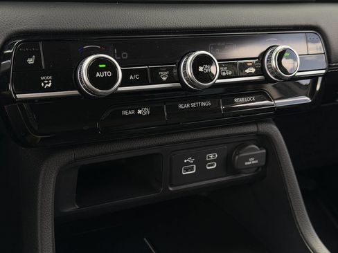 Used 2024 Honda Pilot EX-L image 20