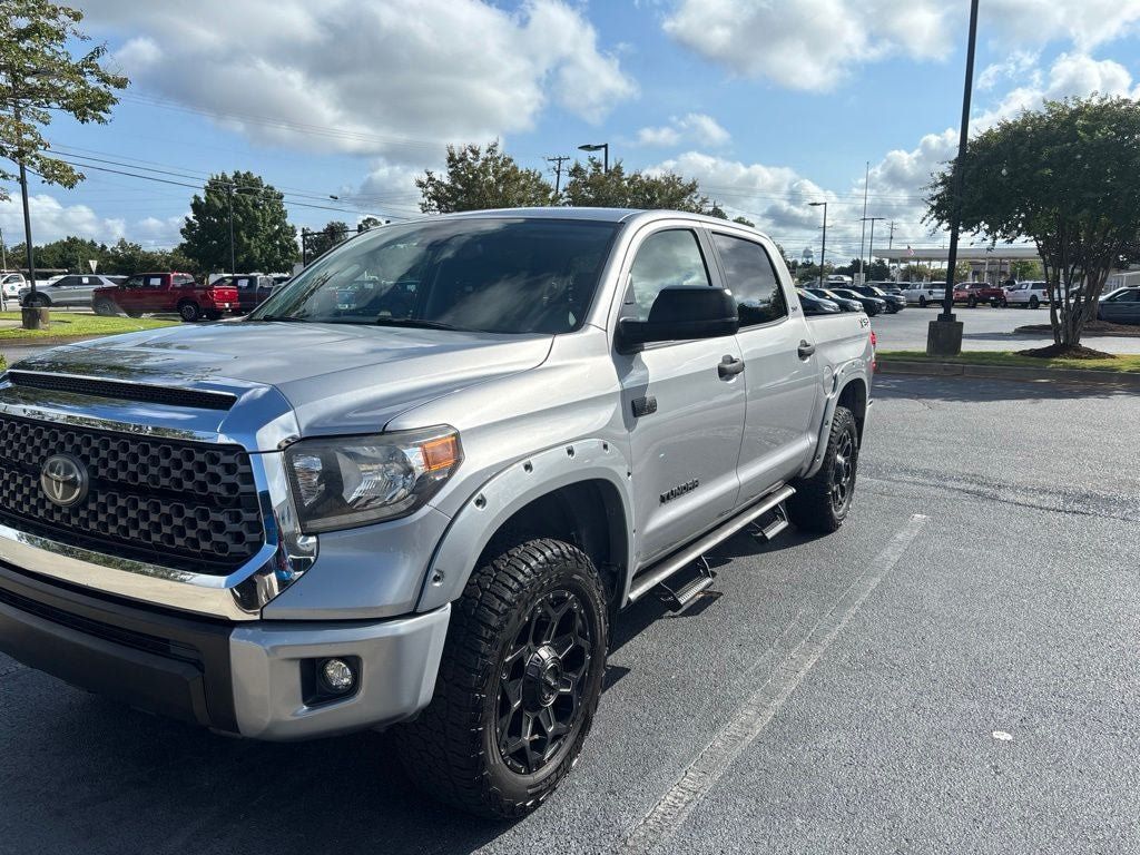 Used 2020 Toyota Tundra SR5 w/ SR5 Leather Package AWD/4WD image 2