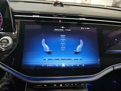 New 2026 Mercedes-Benz E 350 Sedan image 21