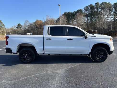 Used 2024 Chevrolet Silverado 1500 LT Trail Boss w/ Convenience Package II image 23