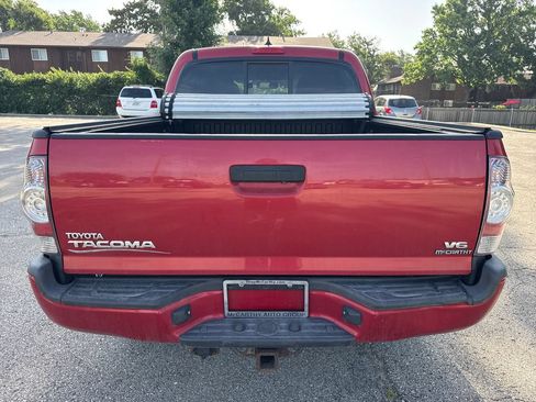 Used 2014 Toyota Tacoma 4x4 Double Cab w/ TRD Sport Package image 4