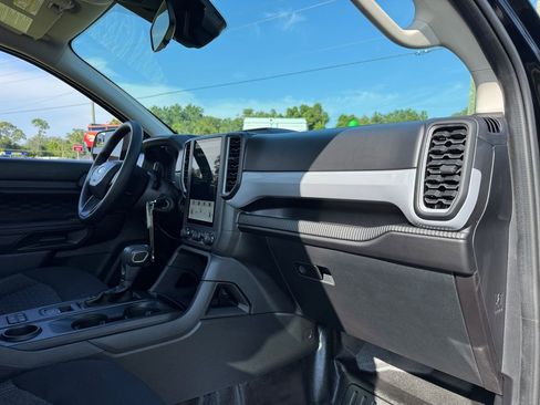 New 2025 Ford Ranger XL image 19