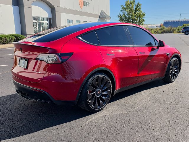 Used 2022 Tesla Model Y Performance AWD/4WD image 8