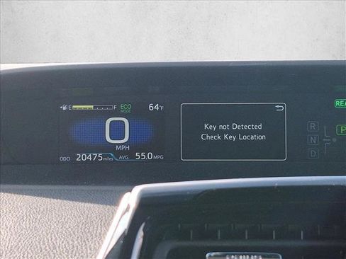 Certified 2022 Toyota Prius XLE image 12