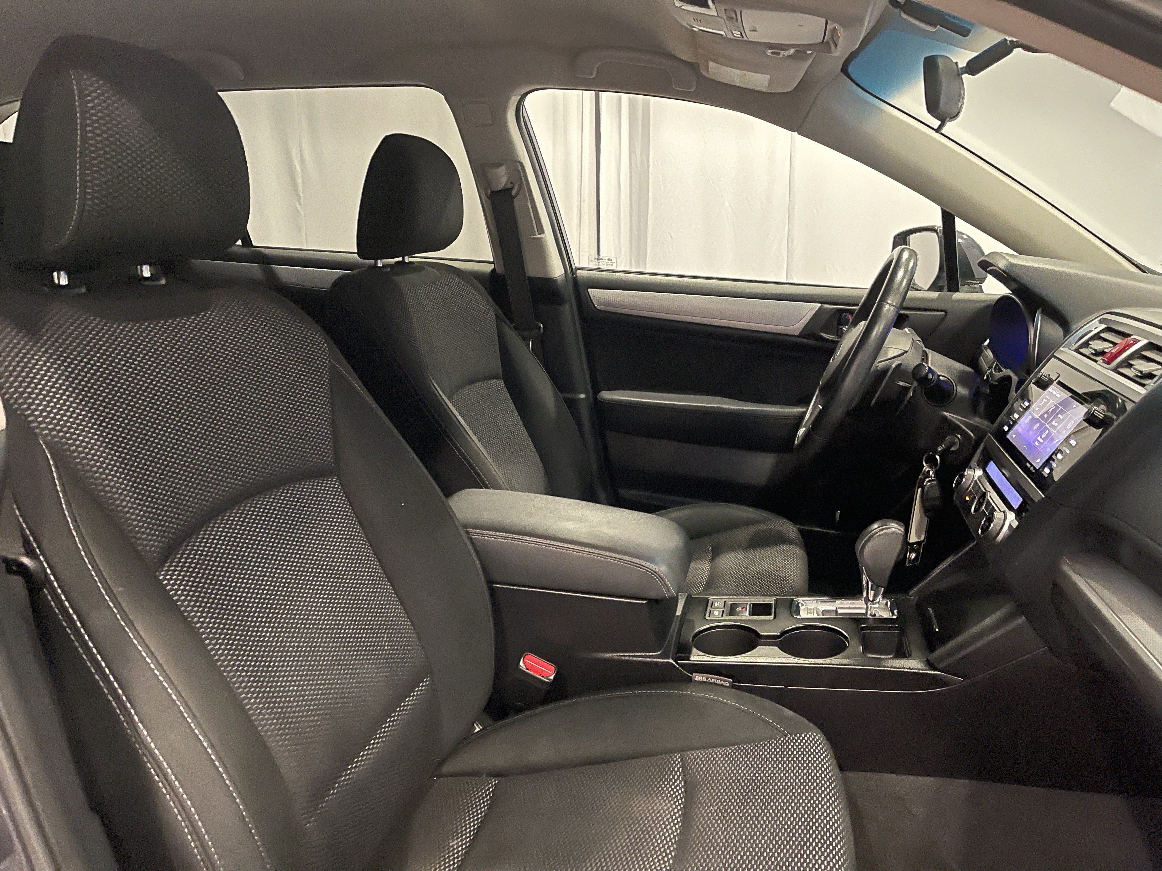 Used 2017 Subaru Outback 2.5i Premium AWD/4WD image 15