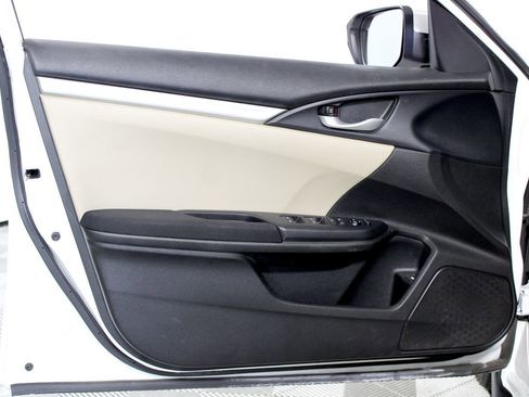 Used 2016 Honda Civic LX image 6
