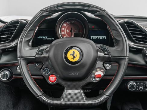 Used 2018 Ferrari 488 Spider RWD image 15