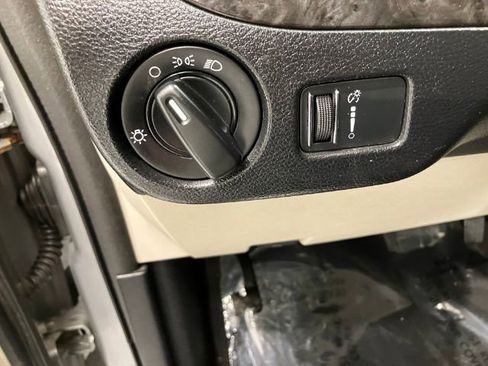 Used 2013 Dodge Grand Caravan American Value Package image 18