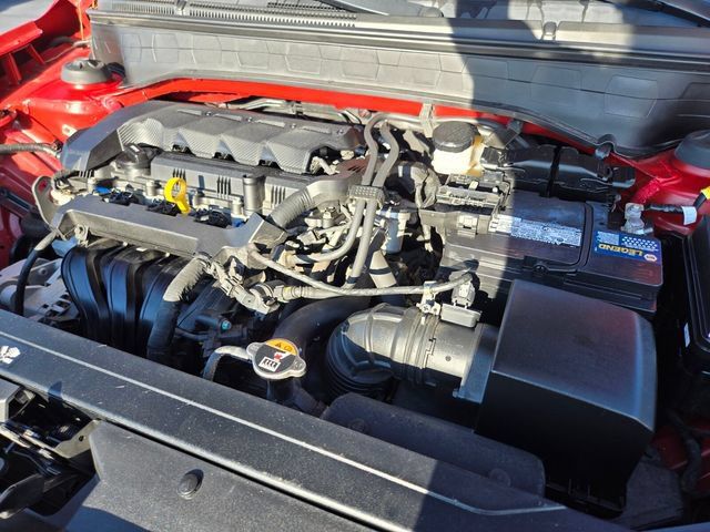 Used 2022 Hyundai Venue SEL FWD image 23