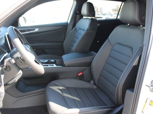 New 2026 Volkswagen Atlas Cross Sport SEL AWD/4WD image 7