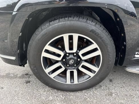 Used 2014 Toyota 4Runner Limited RWD image 10