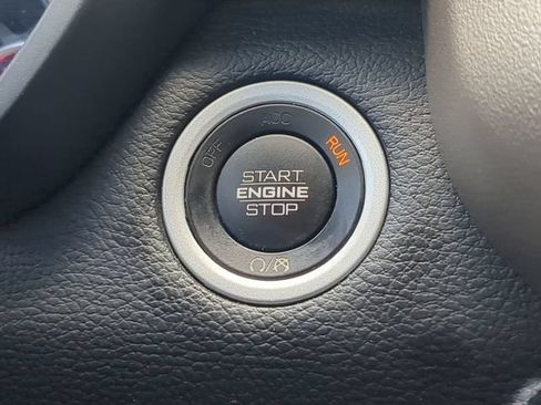 Used 2021 RAM 1500 Laramie AWD/4WD image 35