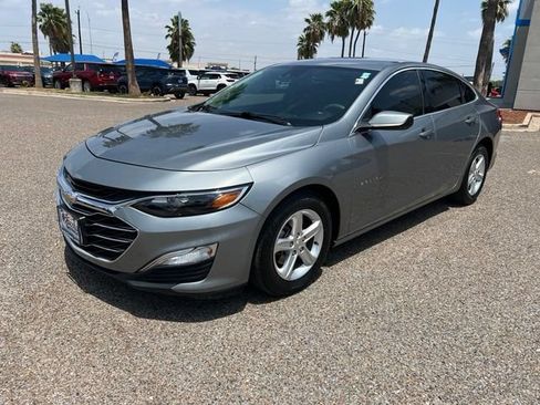Used 2024 Chevrolet Malibu LS w/ LPO, Floor Liner Package FWD image 3