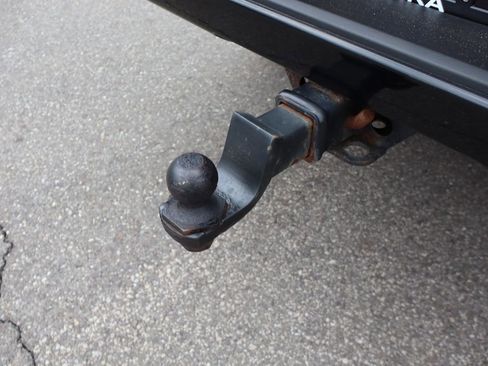 Used 2021 Chevrolet Silverado 1500 Custom Trail Boss image 30