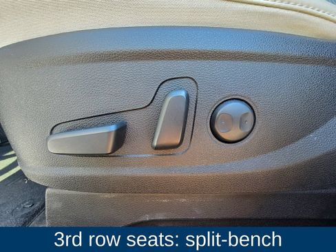 Used 2025 Kia Telluride S FWD image 19